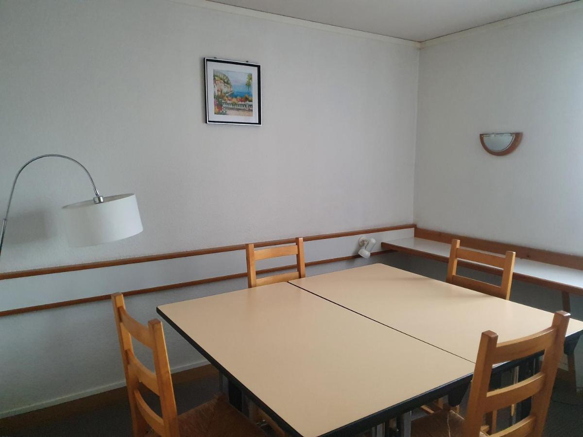 Hotel Chateau-Thierry Centre Esterno foto