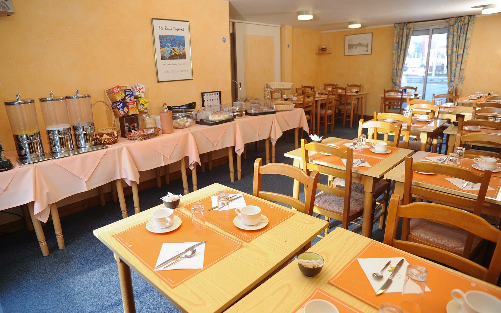 Hotel Chateau-Thierry Centre Esterno foto